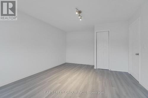 3196 Tim Dobbie Drive, Burlington, ON - Indoor Photo Showing Other Room