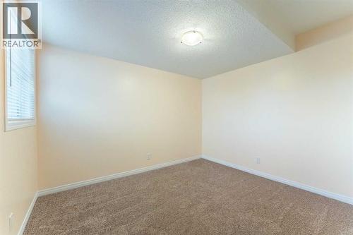 224 Highland Circle, Strathmore, AB - Indoor Photo Showing Other Room