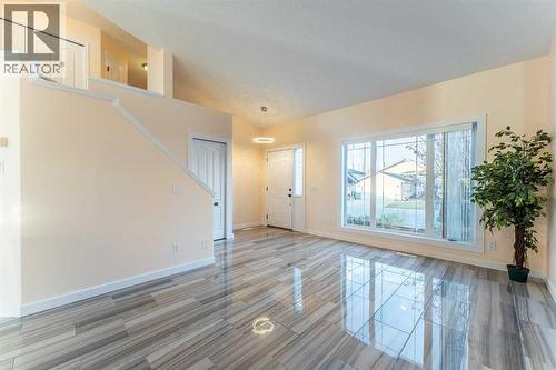 224 Highland Circle, Strathmore, AB - Indoor Photo Showing Other Room