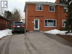 125A MCMURCHY AVENUE S  Brampton, ON L6Y 1Z1