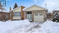 172 SUSSEX STREET Oshawa, ON L1G 1V9