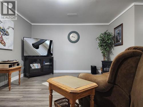 214 48 Avenue E, Claresholm, AB - Indoor