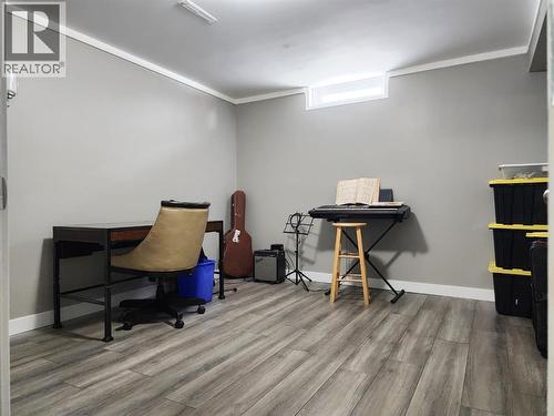 214 48 Avenue E, Claresholm, AB - Indoor