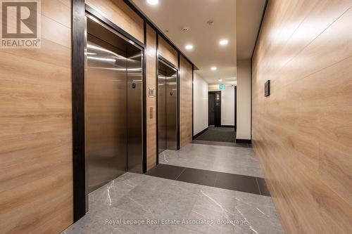 Floor Level Lobby - 514 - 145 Columbia Street W, Waterloo, ON - Indoor Photo Showing Other Room