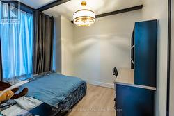 Room 2 (Den with Window) - 