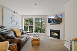 305-3363 Glasgow Ave  Saanich, BC V8X 1M5