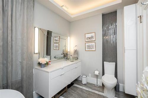 134 Harrow St, Winnipeg, MB 