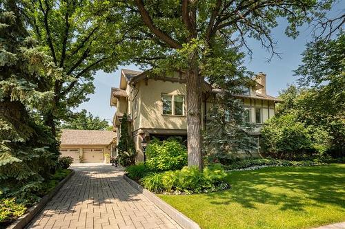 134 Harrow St, Winnipeg, MB 