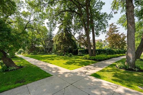 134 Harrow St, Winnipeg, MB 