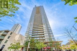 3701 - 15 FORT YORK BOULEVARD  Toronto, ON M5V 3Y4