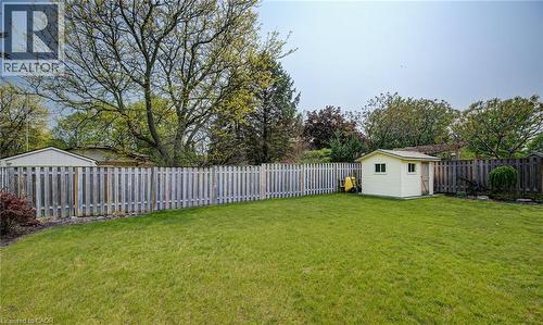 400 Foxhunt Place, Waterloo, ON - Outdoor