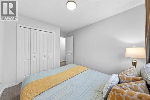 Bedroom - 43 Chaparral Valley Common Se, Calgary, AB - Indoor Photo Showing Bedroom