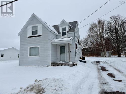78 Highland Street  Glace Bay, NS B1A 2T9