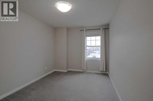 231 Windford Crescent Sw, Airdrie, AB - Indoor Photo Showing Other Room