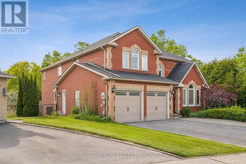 69 Cityview Circle, Barrie, ON - Outdoor With Facade