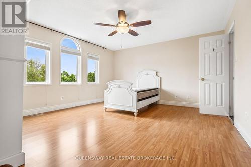 69 Cityview Circle, Barrie, ON - Indoor Photo Showing Other Room