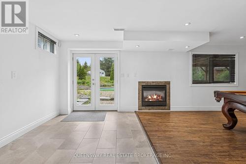 69 Cityview Circle, Barrie, ON - Indoor Photo Showing Living Room With Fireplace
