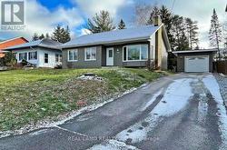 133 HILLVIEW ROAD  Aurora, ON L4G 2M6