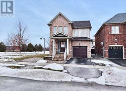 68 CHRISTIAN HOOVER DRIVE  Whitchurch-Stouffville, ON L4A 0X6