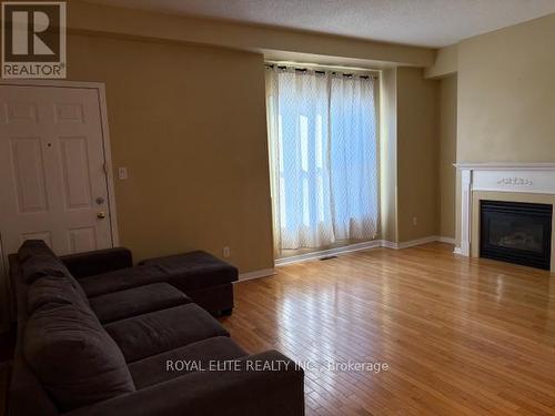 5 Maple Park Way, Markham, ON - Indoor Photo Showing Living Room With Fireplace
