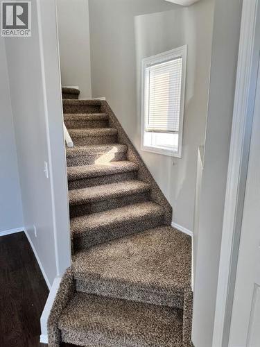 61 Lakeview Close, Blackfalds, AB - Indoor Photo Showing Other Room