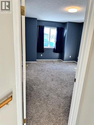 61 Lakeview Close, Blackfalds, AB - Indoor Photo Showing Other Room