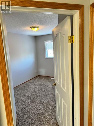 61 Lakeview Close, Blackfalds, AB - Indoor Photo Showing Other Room