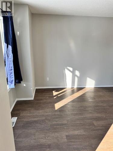 61 Lakeview Close, Blackfalds, AB - Indoor Photo Showing Other Room