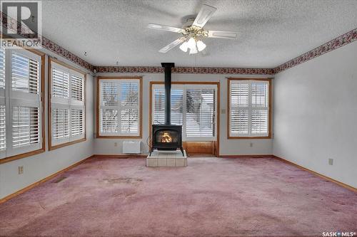 1109 11Th Street W, Saskatoon, SK - Indoor With Fireplace