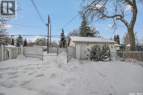 1109 11Th Street W, Saskatoon, SK - Outdoor
