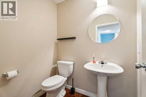73 Rocky Ridge Heath Nw, Calgary, AB - Indoor Photo Showing Bathroom