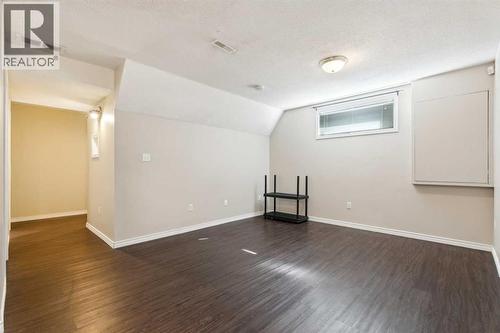 73 Rocky Ridge Heath Nw, Calgary, AB - Indoor Photo Showing Other Room