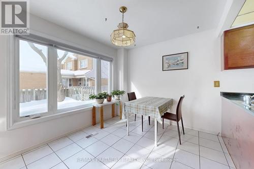 48 Coverdale Crescent, Toronto, ON - Indoor Photo Showing Dining Room