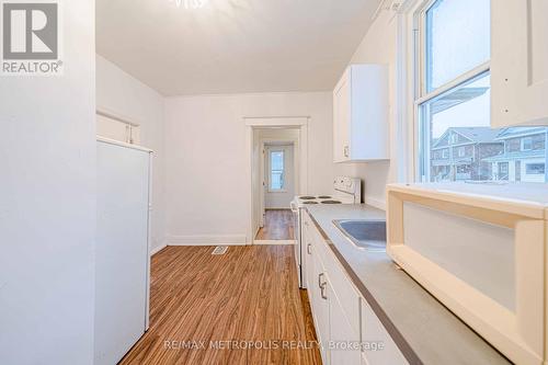240 Division Street, Oshawa, ON - Indoor Photo Showing Kitchen