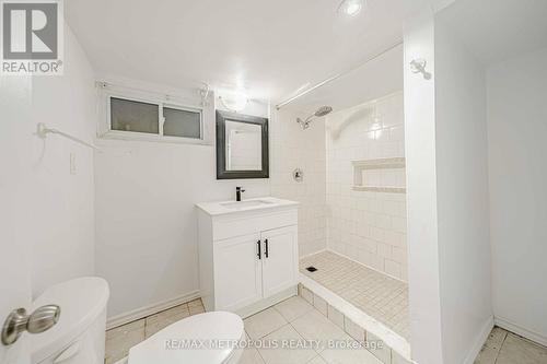 240 Division Street, Oshawa, ON - Indoor Photo Showing Bathroom