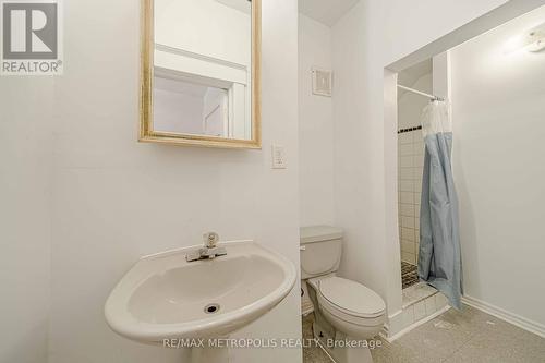 240 Division Street, Oshawa, ON - Indoor Photo Showing Bathroom