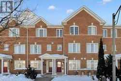 323 CABOTO TRAIL  Markham, ON L3R 1L2