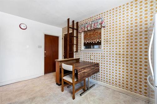 37 Mohawk Bay, Winnipeg, MB 