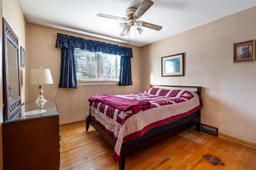 37 Mohawk Bay, Winnipeg, MB 