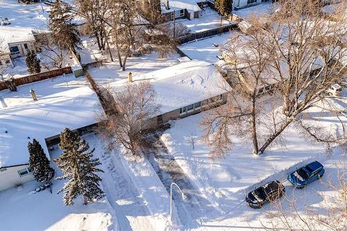 37 Mohawk Bay, Winnipeg, MB 