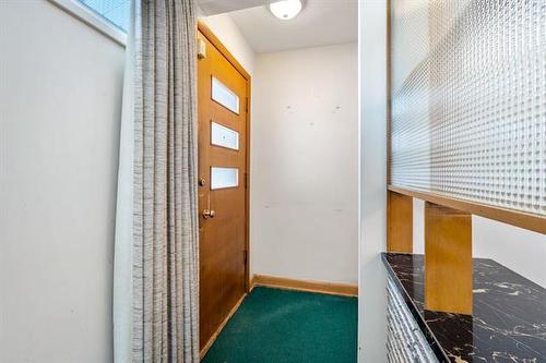 37 Mohawk Bay, Winnipeg, MB 