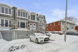 393  - 397 Boul. Jacques-Cartier E.  Longueuil (Le Vieux-Longueuil), QC J4L 1E1