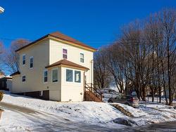 630 George ST  Saint John, NB E2M 3T3
