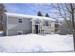 75 Carlile CRES  Saint John, NB E2J 5C3