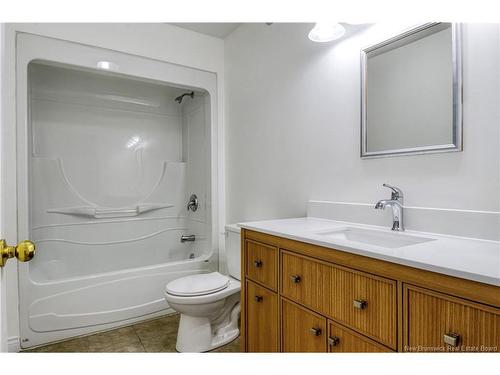 475 Shore Rd, Breadalbane, NB 