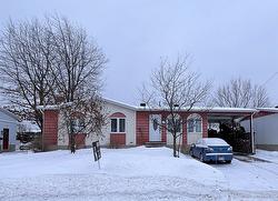 2125 Rue St-Denis  Drummondville, QC J2B 7M7