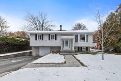 180 Av. Anselme-Lavigne  Dollard-Des-Ormeaux, QC H9A 1P7