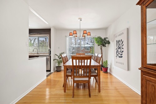 Dining Room - 180 Av. Anselme-Lavigne, Dollard-Des-Ormeaux, QC - Indoor Photo Showing Dining Room