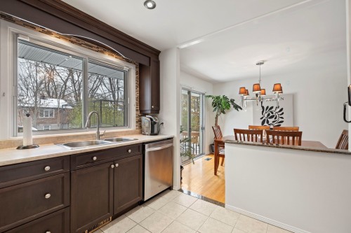 Kitchen - 180 Av. Anselme-Lavigne, Dollard-Des-Ormeaux, QC - Indoor Photo Showing Kitchen With Double Sink