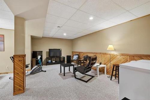 424 Burland Ave, Winnipeg, MB 